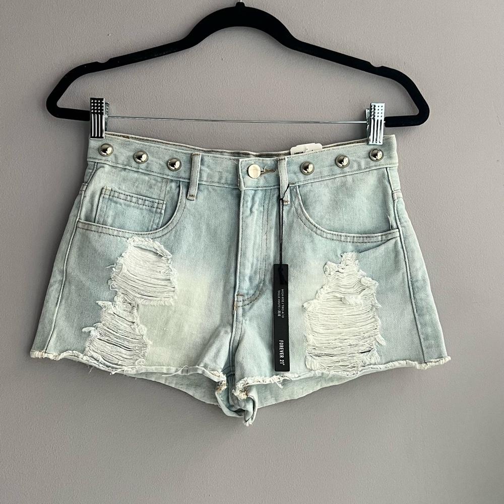 NWT| Distressed Jean Shorts with Metal Details| US 26 Small 
10
